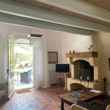 Mas Antonine Cigalle * Arles