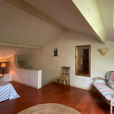 Apartment Mas Antonine Cigalle *